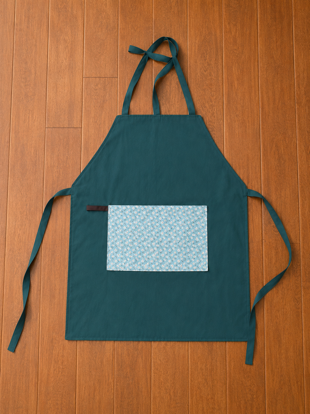 Reversible Apron-Green Floral
