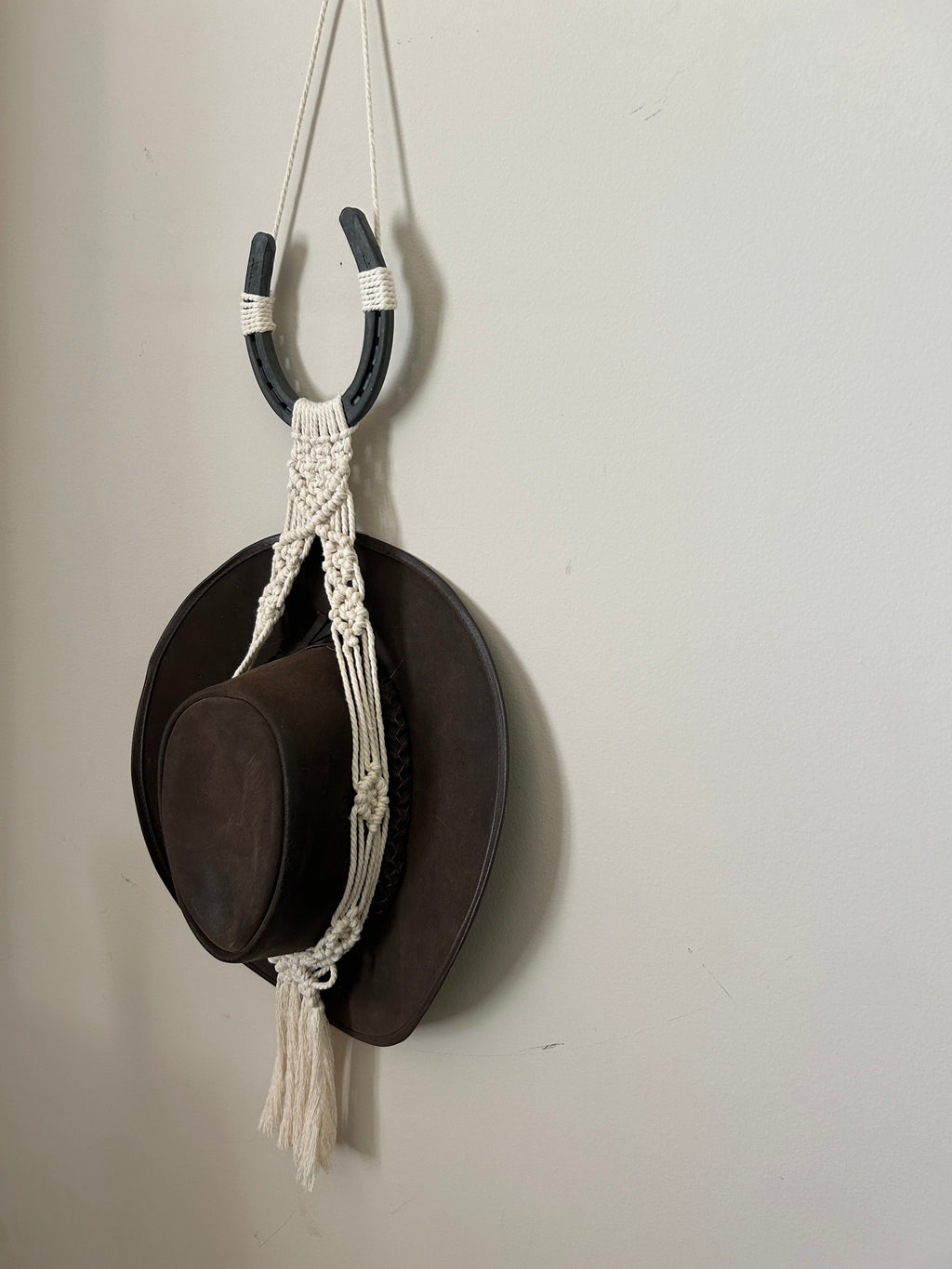 Macrame Horseshoe Hat Hanger