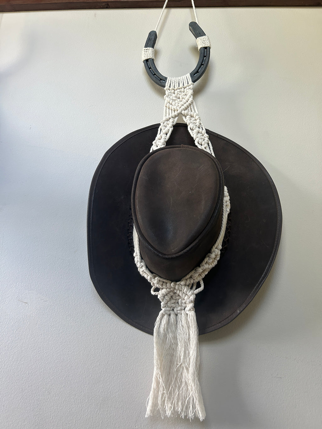 Macrame Horseshoe Hat Hanger