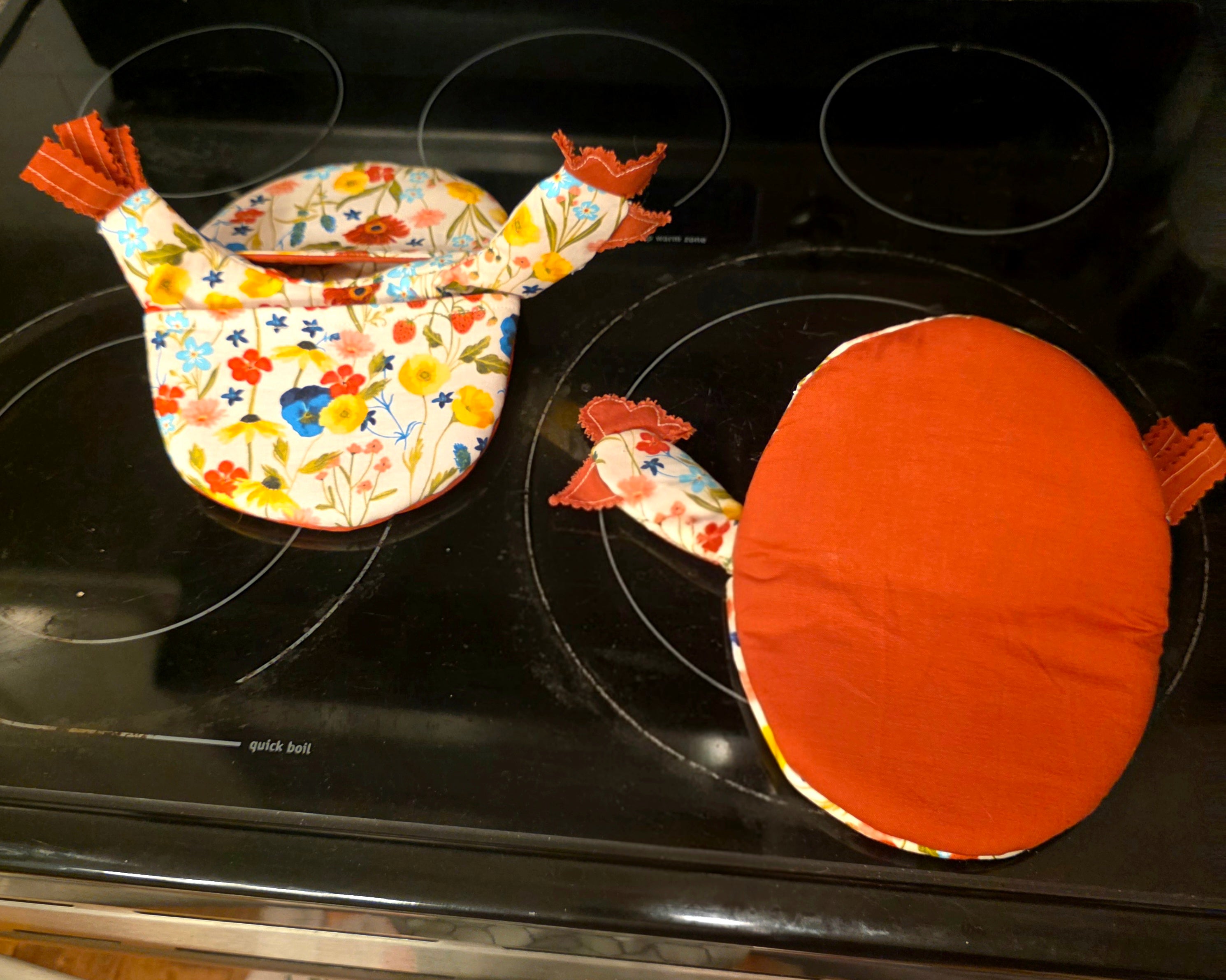 Single Floral Chicken Oven Mitt